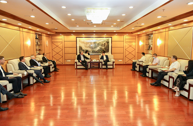 European Chamber President Meets Guangdong Department of Commerce Director